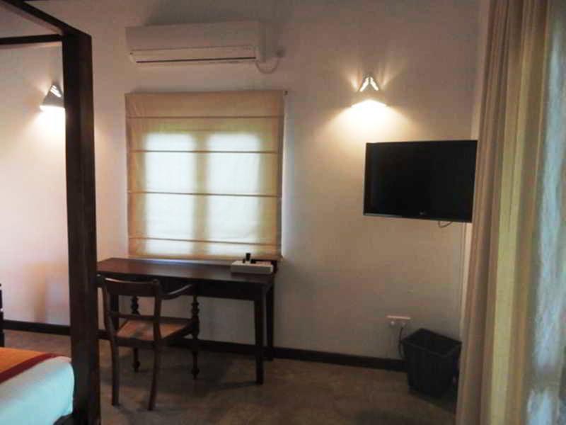 Roman Lake Ayurveda Boutique Resort - Level 1 Certified Ахунгала Екстериор снимка