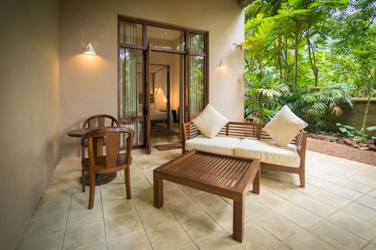 Roman Lake Ayurveda Boutique Resort - Level 1 Certified Ахунгала Екстериор снимка